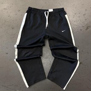 Y2K Womens Nike Wide Leg Sweatpants SZ L